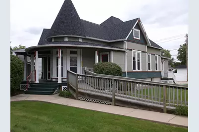 324 N Main Street, Princeton, IL 61356 - Photo 2