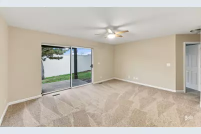 2656 S Cedar Glen Drive, Arlington Heights, IL 60005 - Photo 14