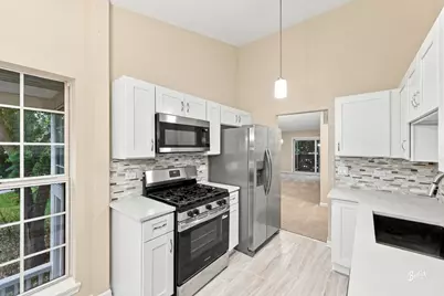 2656 S Cedar Glen Drive, Arlington Heights, IL 60005 - Photo 8