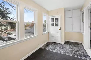 5245 W Carmen Ave, Chicago, IL 60630 - Photo 14