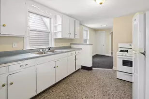 5245 W Carmen Ave, Chicago, IL 60630 - Photo 8