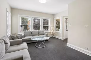 5245 W Carmen Ave, Chicago, IL 60630 - Photo 2