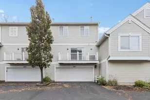 163 Lucerne Ct, Wheeling, IL 60090 - Photo 22