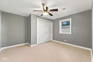 4671 185th Pl, Country Club Hills, IL 60478 - Photo 16