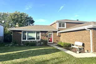 4816 W 121st Pl, Alsip, IL 60803 - Photo 2