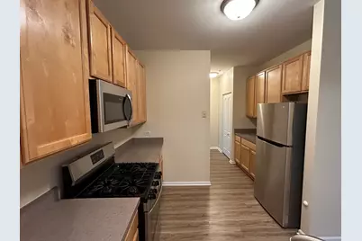 1221 Brookdale Drive #1221, Carpentersville, IL 60110 - Photo 6