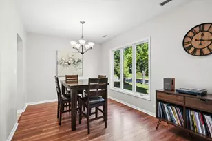 1302 Pimlico Pkwy, Libertyville, IL 60048 - Photo 6