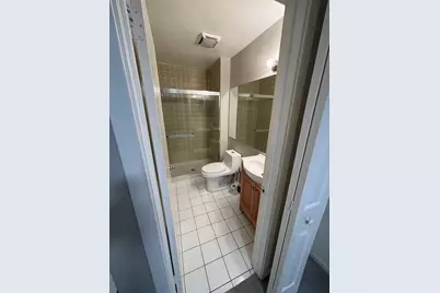 1919 Prairie Square #32, Schaumburg, IL 60173 - Photo 14