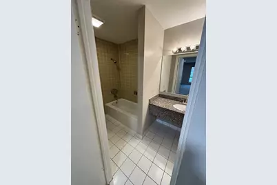 1919 Prairie Square #32, Schaumburg, IL 60173 - Photo 12