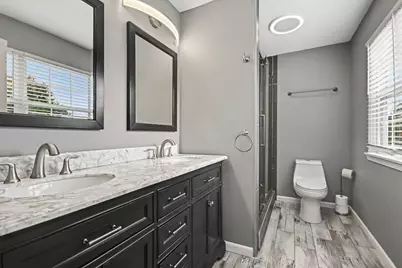 2852 Lindgren Court, Aurora, IL 60503 - Photo 10