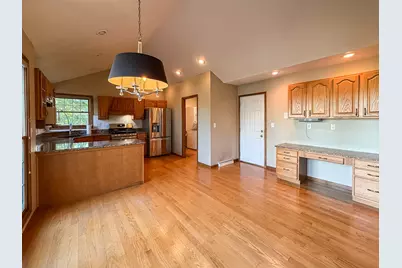 505 N Cedar Drive, Saint John, IL 61873 - Photo 16