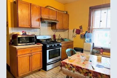 2724 W 43rd Street, Chicago, IL 60632 - Photo 4