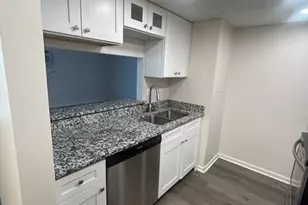206 W Division St, Villa Park, IL 60181 - Photo 8