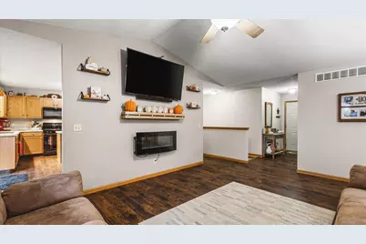 5508 Reidenbach Road, South Beloit, IL 61080 - Photo 8