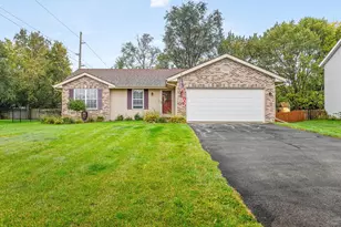 5508 Reidenbach Rd, South Beloit, IL 61080 - Photo 4