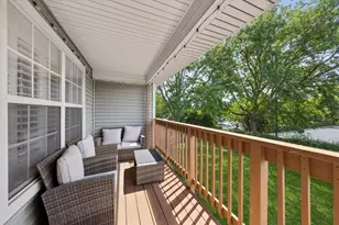 1721 W Orchard Pl, Arlington Heights, IL 60005 - Photo 8