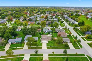 218 Desmond Dr, Schaumburg, IL 60193 - Photo 34