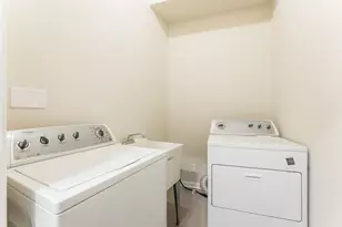 2120 W Grand Ave, Chicago, IL 60612 - Photo 18