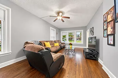 2334 Walnut Street, Blue Island, IL 60406 - Photo 2