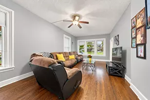 2334 Walnut St, Blue Island, IL 60406 - Photo 2