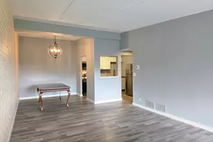 1504 Woodbridge Rd, Joliet, IL 60436 - Photo 4