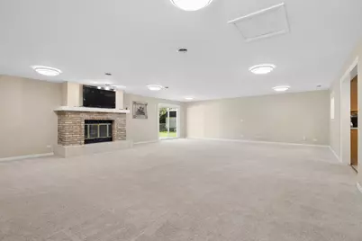 10238 Hilltop Drive, Orland Park, IL 60462 - Photo 4