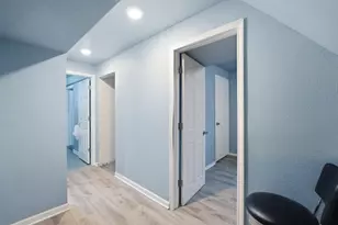 6909 S Ada St, Chicago, IL 60636 - Photo 8