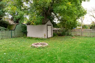 625 S 2nd St, West Dundee, IL 60118 - Photo 28