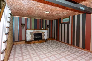 625 S 2nd St, West Dundee, IL 60118 - Photo 18