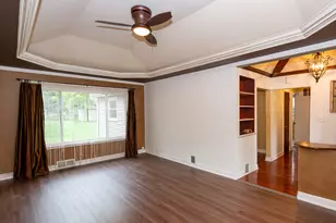 625 S 2nd St, West Dundee, IL 60118 - Photo 6