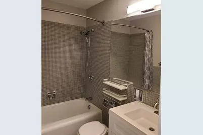 3600 N Lake Shore Drive #909, Chicago, IL 60613 - Photo 10