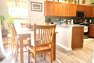 7055 Nathan Ln, Carpentersville, IL 60110 - Photo 4
