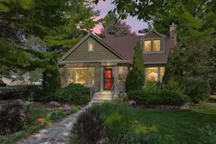 501 S Wille St, Mount Prospect, IL 60056 - Photo 2