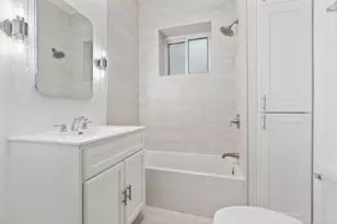 3746 N Lakewood Ave, Chicago, IL 60613 - Photo 10