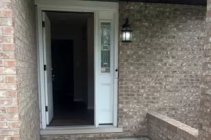 17007 Marilyn Dr, Tinley Park, IL 60477 - Photo 2