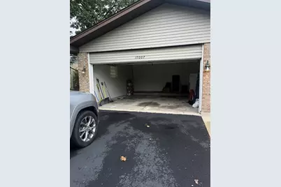 17007 Marilyn Drive, Tinley Park, IL 60477 - Photo 22