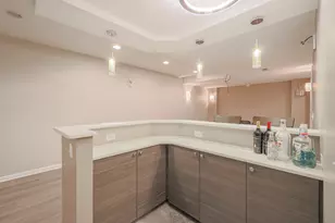 105 Rosewood Dr, Streamwood, IL 60107 - Photo 36