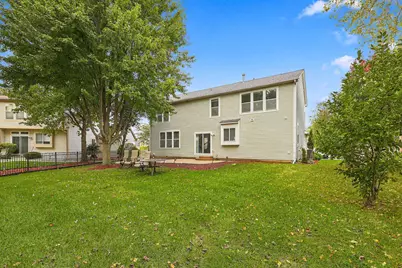 105 Rosewood Drive, Streamwood, IL 60107 - Photo 44