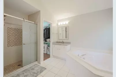 105 Rosewood Drive, Streamwood, IL 60107 - Photo 28