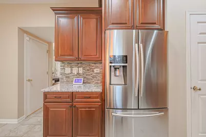 105 Rosewood Drive, Streamwood, IL 60107 - Photo 16