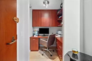 480 N McClurg Ct, Chicago, IL 60611 - Photo 14
