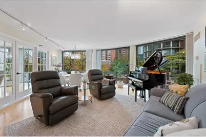480 N McClurg Court #311, Chicago, IL 60611 - Photo 2
