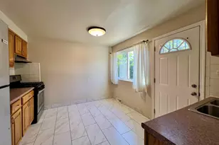 5025 Suffield Ct, Skokie, IL 60077 - Photo 4