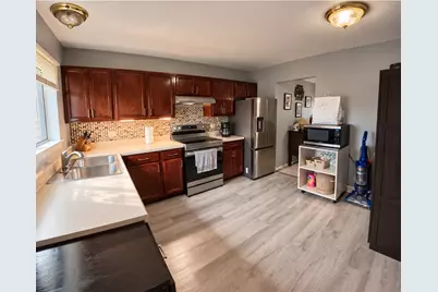 2221 Nichols Road #F, Arlington Heights, IL 60004 - Photo 4