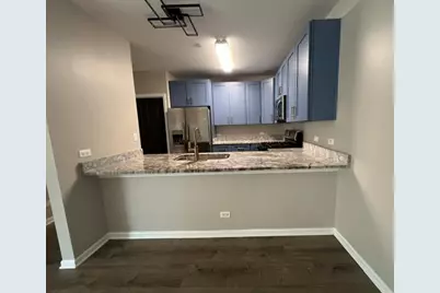 1600 North Avenue #6, Crystal Lake, IL 60014 - Photo 4