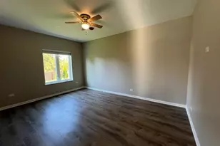 1600 North Ave, Crystal Lake, IL 60014 - Photo 10