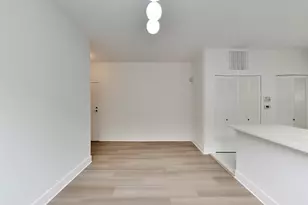 1149 W Washburne Ave, Chicago, IL 60608 - Photo 8