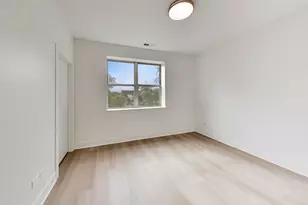 1149 W Washburne Ave, Chicago, IL 60608 - Photo 14