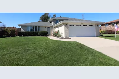 17012 Grissom Drive, Tinley Park, IL 60477 - Photo 2