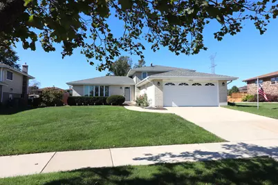 17012 Grissom Drive, Tinley Park, IL 60477 - Photo 4